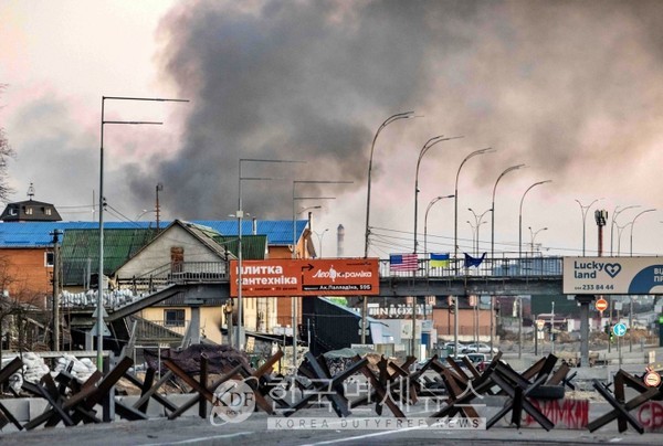 우크라, 수도 키이우 방어 성공적...러시아 주공격 경로 차단