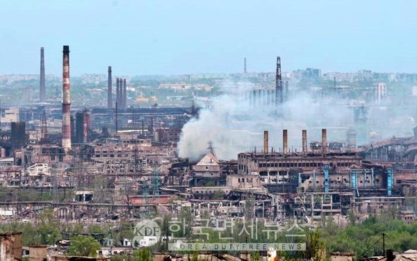 우크라이나 저항군이 고립된 아조우스탈 철강 공장 모습