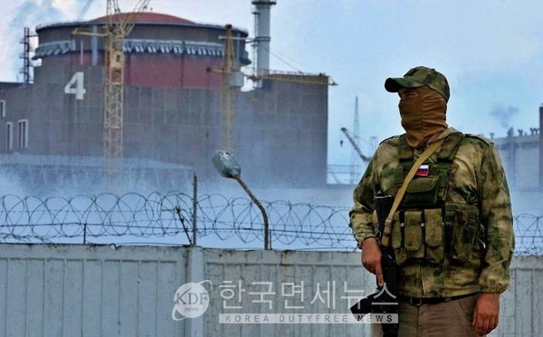 자포리자 원전 경계 근무 중인 러시아 군인