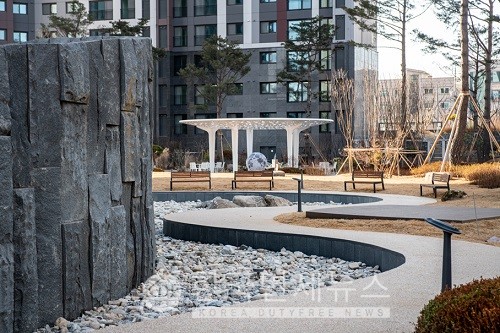 안산 푸르지오 브리파크 단지내 조경